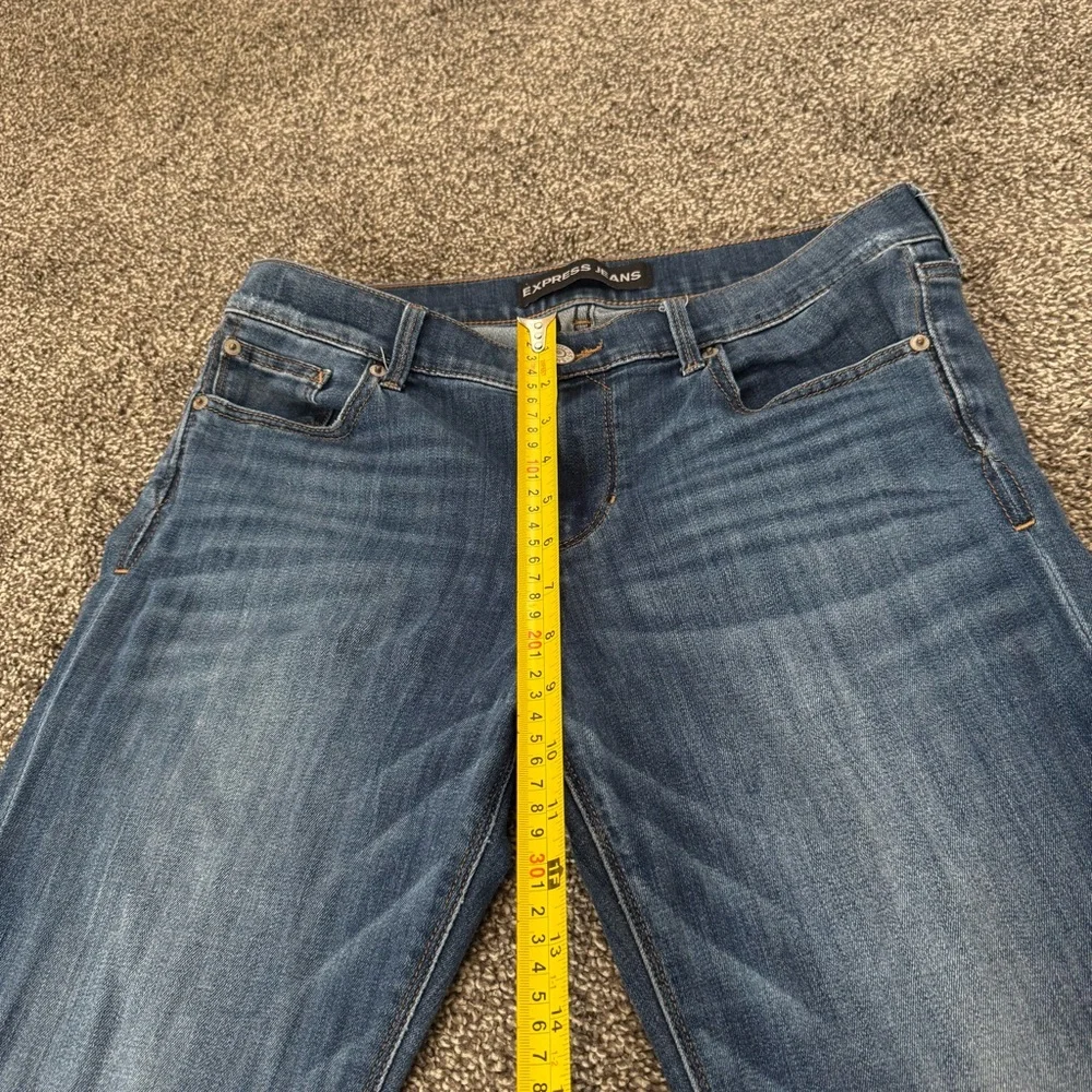 Express Jeans - Picture 4 of 8